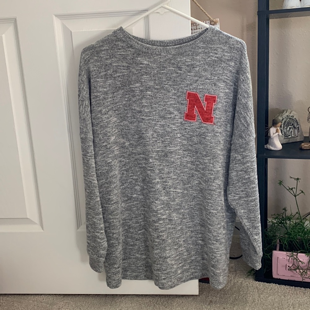 Nebraska Huskers fan shirt. Ladies long sleeve. Small but fits medium